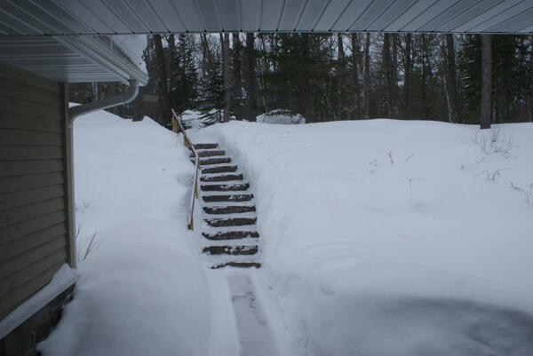 April 6th and snowing again