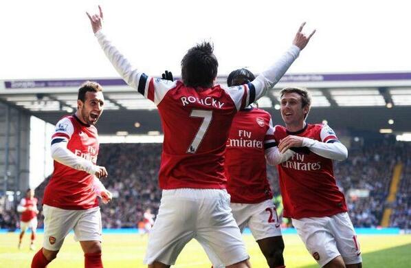 West Bromwich Albion 1 - 2 Arsenal: Arsenal cling on to precious three points to go into the top four BHLlgx0CIAAUVHc