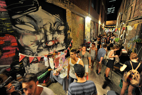 sundaypix's tweet image. Today&apos;s @sundayage Modern Melbourne #BlenderLane PHOTO by @Joe_Armao_