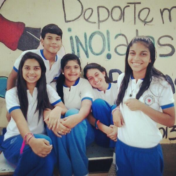 MattyRequena's tweet photo. *--------* Sexys xD http://t.co/ZMvye4fkmg