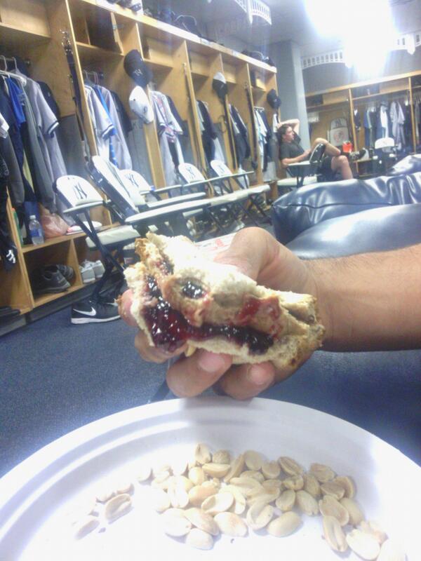 MannyBarreda's tweet image. Triple decker pb&amp;amp;j #milbproblems #dontlikeitplaybetter @protectthegoods