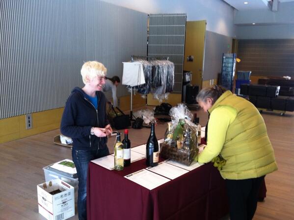 sfschool's tweet photo. Auction volunteers rock! http://t.co/iym3O2OeS8