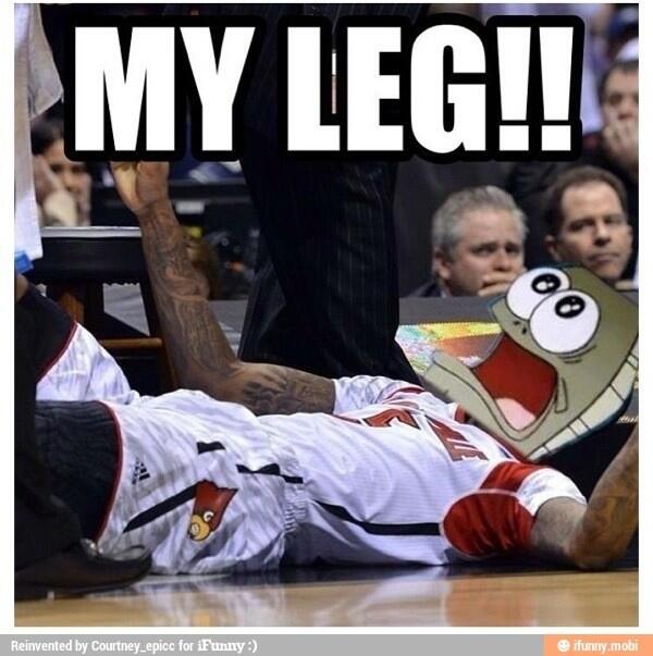 Arturtlee's tweet image. #PrayForWare 😂😂😂😂