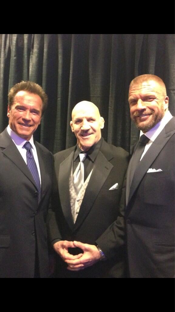 BHOIbuqCIAE0azs.jpg:large