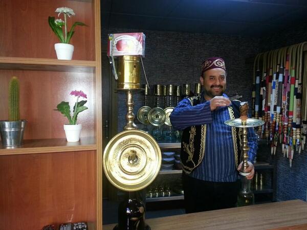 Nargilede iddalıyız...