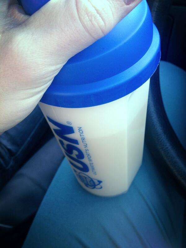 fitambitionltd's tweet image. If you don't have time to eat you got time to drink!! #5WholeEggs #1Banana #Milk #USN100%Whey ;)