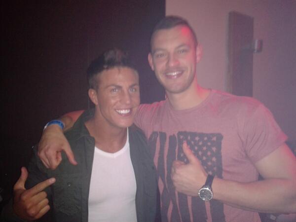 AlRyan69's tweet photo. bettter than meetin the pope @TallaforniaMarc http://t.co/miLGAjctYp