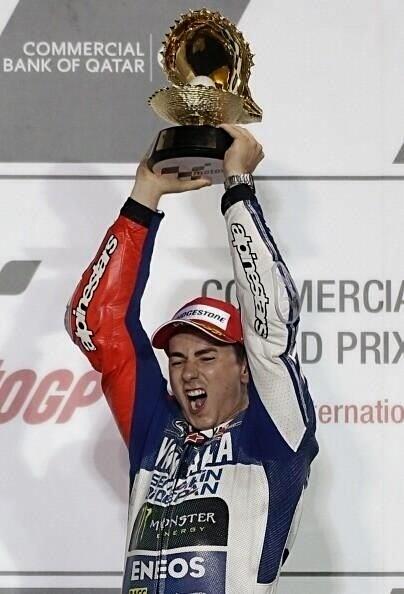 Hector's tweet photo. Podium #99 for @lorenzo99 on his career. http://t.co/NXrnmZLIxG