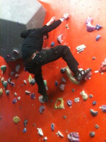 Doddalong's tweet image. Climbing with @Bromaz #rokt