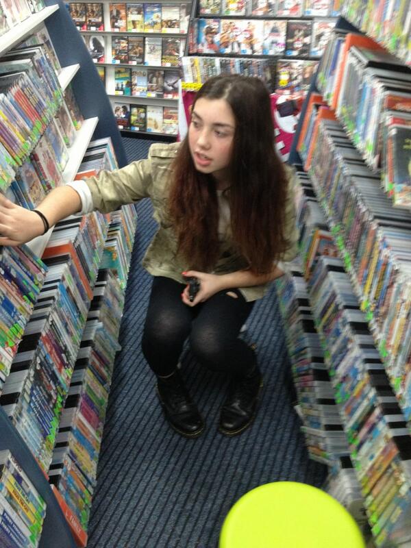 Threegap's tweet image. Mia's all set in the kids section