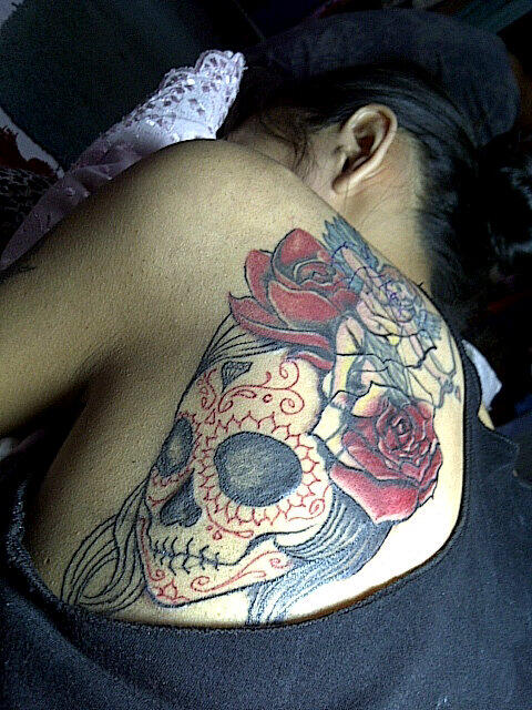 CingsTATTOO's tweet photo. Muertos by @uchansinatra dan msh setengah jalan krn @cingcongdoang sedikit manja ga tahan sakit :D http://t.co/QAsmd1enI5