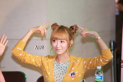 TwoXMinjoo_90's tweet photo. Photoset: [FAN SIGN PICS] 130322 Minjoo @ Ring Ma bell Fan Sign Event By “Nir” from Fan Cafe [1] [via: TwoXJiyou_BTX] http://t.co/rUAJV0rWHm