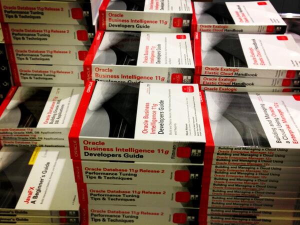 mRainey's tweet image. . @markrittman&apos;s #OBIEE11g Developer&apos;s Guide available at #C13DEN.