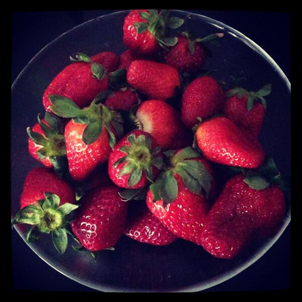 AlinaTravel's tweet photo. Вкусняшка$))) http://t.co/2bZZX2jdMo