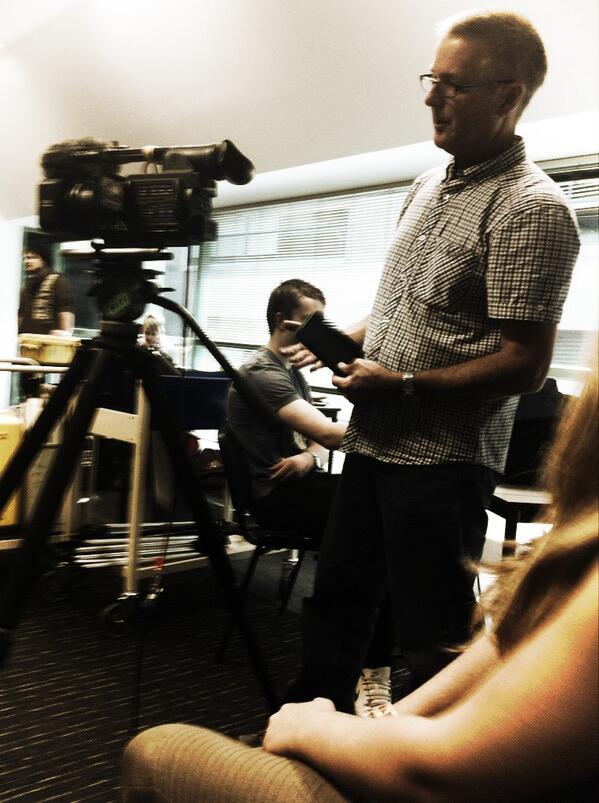 JamesVickery_'s tweet image. Getting my Steven Speilburg
#cameraoperation
#knights
#Hvidberg