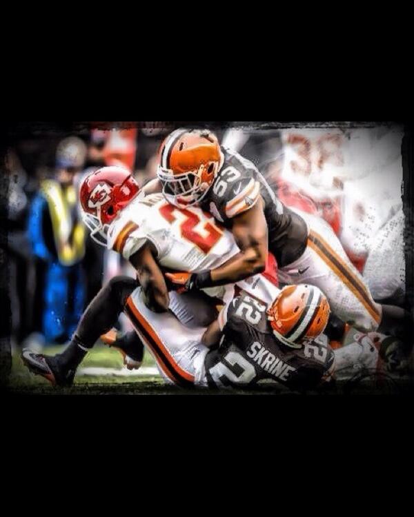 JFull78's tweet image. . @C__Robertson &amp;amp; @BusterSkrine #gangtackle #gobrowns #browns #dawgpound