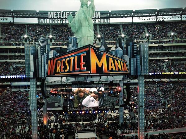 Marty_Digital's tweet photo. *Titus O'Neil bark* RT @scottyballgames: Only at Mania @Marty_Digital @stevephil56 #bigscreenshit http://t.co/SVMx2b3mxr