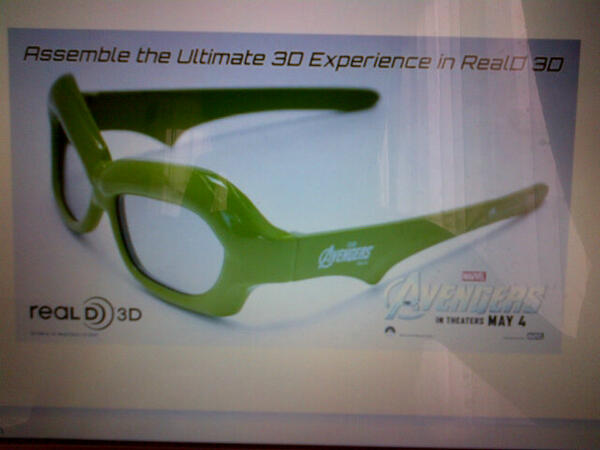 WorldOfFilm's tweet photo. @IronManIndo ada yang minat? RT donk http://t.co/wXePhOqwty