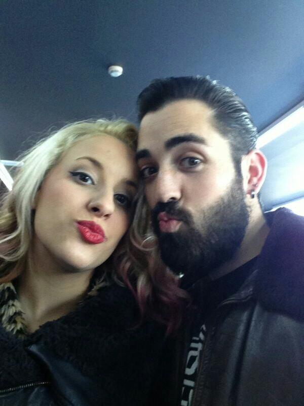 NktSan's tweet photo. Con mi niño en el rock ` n roll sundays http://t.co/CCa75ZBjG3