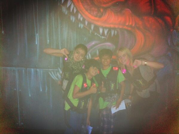 rachelnanda2's tweet photo. Experience 1 is voorbij! Thrill zone lasergamen en het bedrijf zelf was geweldig. Zeker de moeite waard! #3mtt #nhtv http://t.co/5fdeHHNVeY
