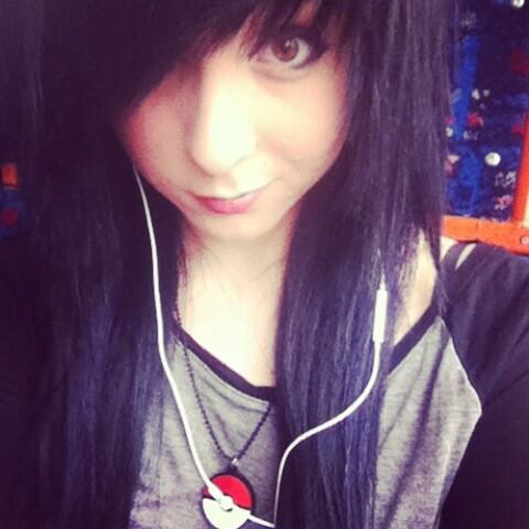 Sophi3saur's tweet image. On my way to a gig here's hoping I don't get trampled :") #BirminghamO2