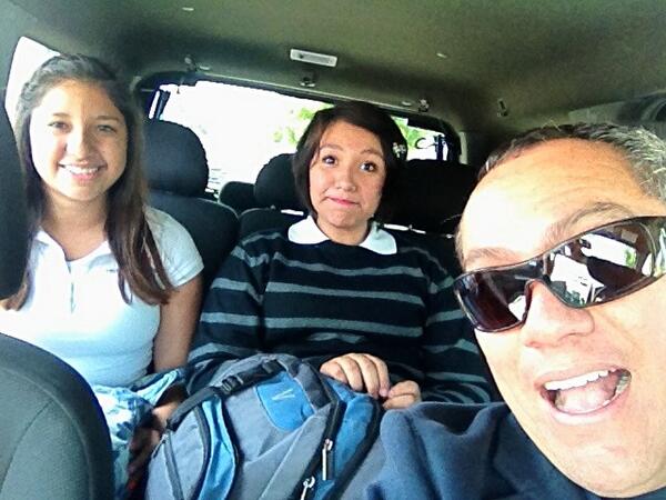 GarciaArmandoU's tweet photo. COBACH Villa de Seris llevamos jóvenes y de regreso a las Minitas Seguimos dando raites #PrimeroElUsuario http://t.co/WogG6F5bgZ