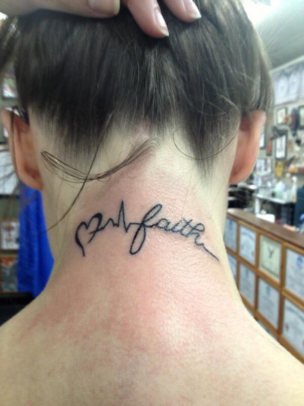 jELLYbELLYtime's tweet image. The fact that I had to correct the tattoo guy when he drew the QRS interval of the heart beat 😂 #ExerciseScienceMajor