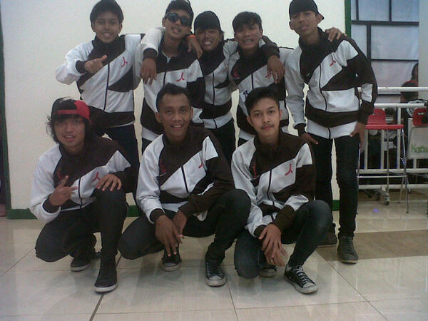 Pejuang! @rorycristian <a href="/Fahrezarezaa/">bajigur</a> <a href="/fauzanmaulana5/">fauzan maulana</a> <a href="/TubagussA/">terymyname</a> <a href="/Y_yudianto/">Yudo Yudianto</a> <a href="/Roy_Ambons/">Roy Antoni|SRC #010</a> @Afifelmers  <a href="/arfatardiansyah/">arfat ardiansyah</a>