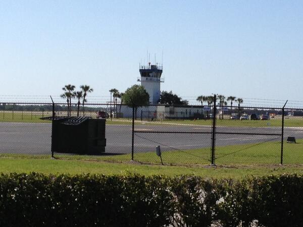 wflajames's tweet photo. Lakeland's airport traffic control tower scheduled to close was delayed for 2 months by the FAA. Watch CH8 tonight! http://t.co/rQjrl6y5Z1