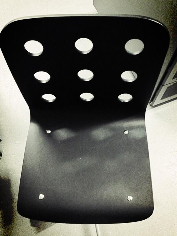 robsherrard's tweet image. My blogging chair. Learn more in my Friday blog post. bit.ly/11yiusr #notcomfortable