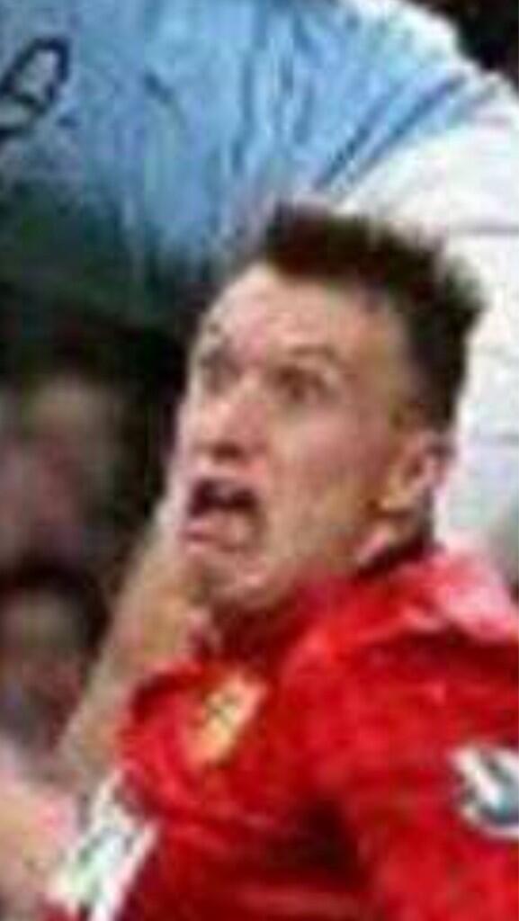 mat_molden's tweet image. “@JoshYeoman41: @mat_molden @tomw872 shut up chewer il break your nose #subforlife #imyourgaffer”

Pleaseeeee gaffer