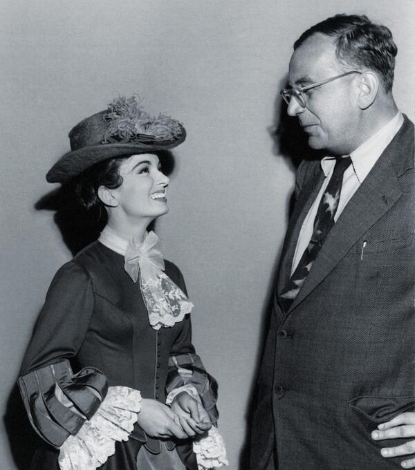 ProfTompkins's tweet image. Rare photograph of George Gamow with Ann Blythe. George Gamow began  Mr. Tompkins #science #history #education