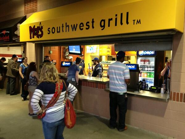 htroberts's tweet image. &quot;Not taking orders because we&apos;re too backed up&quot; @Moes_HQ  #fail