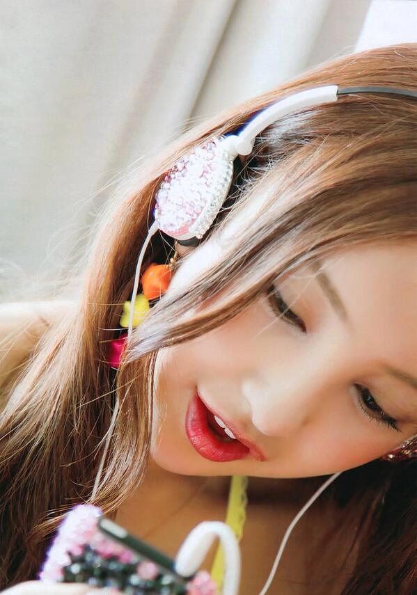 板野友美 かわいい と思ってくれたらｒｔを 美女画像お届けbot Bijyo Otodokeb