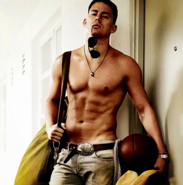 eyecandyymen's tweet photo. #ChanningTatum is unbelievably hot. Good gosh. http://t.co/JYhVRxO1UN
