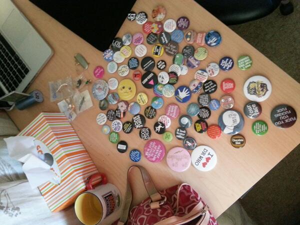 Pinkblackorange tweet picture