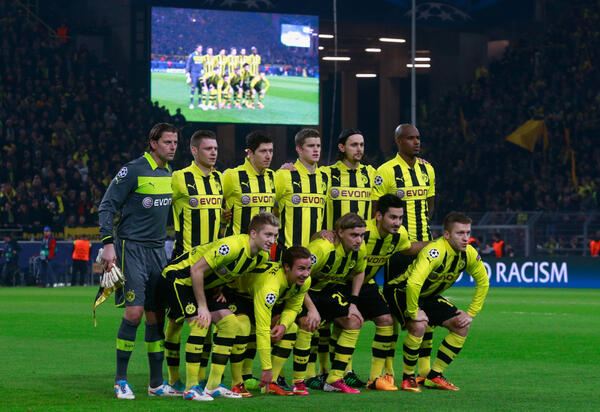 pumafootball's tweet image. #Borussia Dortmund plays Leg 2 of the quarterfinals tonight. We’re counting the minutes. Who’s with @BVB tonight?