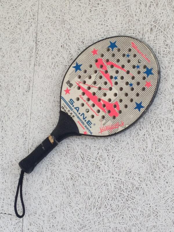 juanjog_'s tweet photo. @paquito_navarro llevate palas porque @RamiroChoya puede aparecer con una de estas... E insistir en jugar! http://t.co/UNvXhETJWl