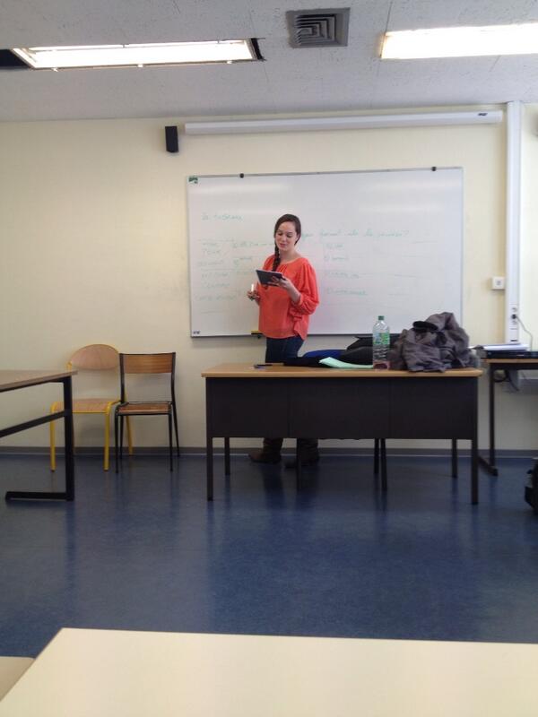 EsheHill's tweet image. Oh just teaching the class now... #studyabroadsolutions @AlexieTyler