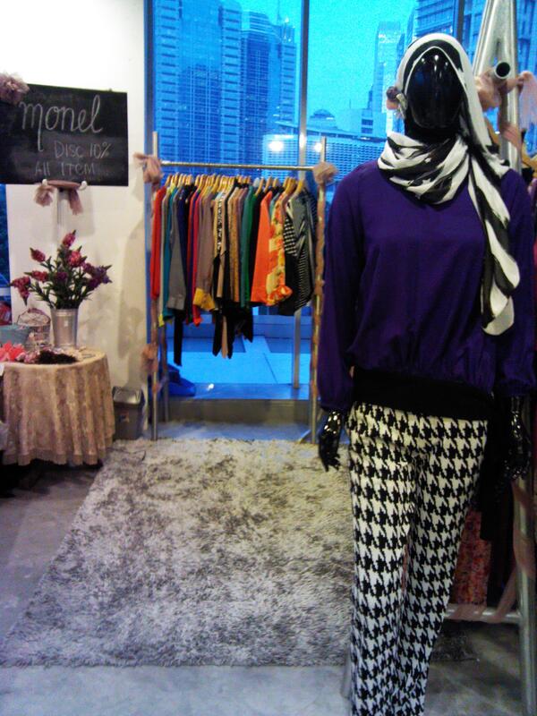 New display by @monelmonel dapatkan disc.10% all item...come n get our collection:)