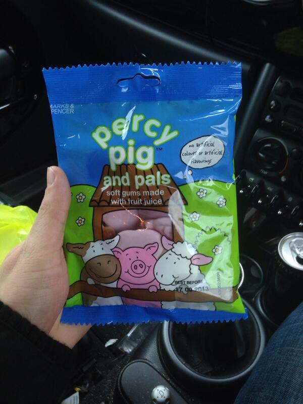 AdamSGriffiths's tweet image. Hello free packet of Percy pigs because I'm ok O2 #thankso2