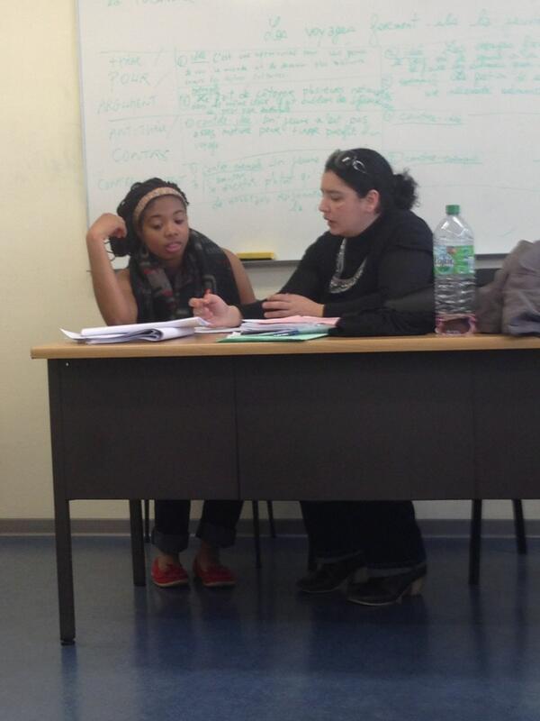 AlexieTyler's tweet image. Getting her learn on... #studyabroadsolutions @EsheHill