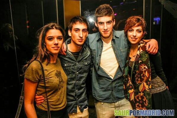 ObesosMafiosos's tweet photo. #fiestadeobesos http://t.co/FeMrWge6y5