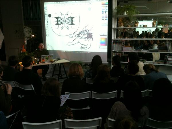 Šobrīd tiešraidē Reinis Pētersons
Dzīvs kā jebkad.
fold.lv -