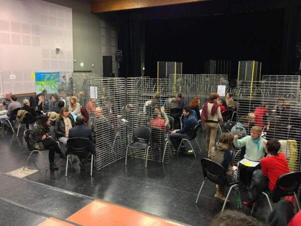 OpDataPoitiers's tweet photo. Nous participons ce soir au Carrefour des Initiatives Citoyennes, à la maison des Projets de Buxerolles ! http://t.co/sM1L3ZCwUM