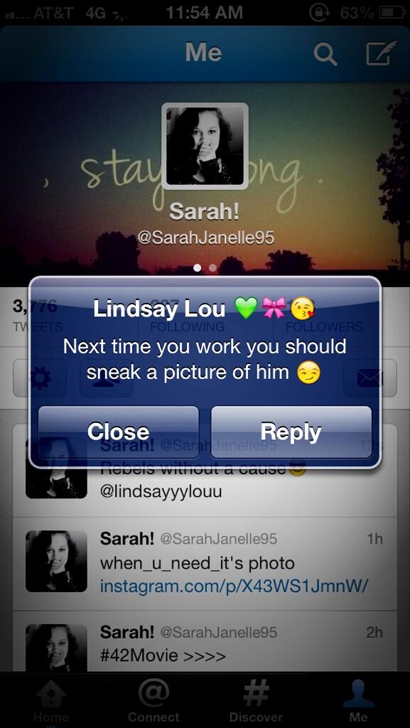SJayH_'s tweet image. LOL @lindsayyylouu  #spymode 😎📷