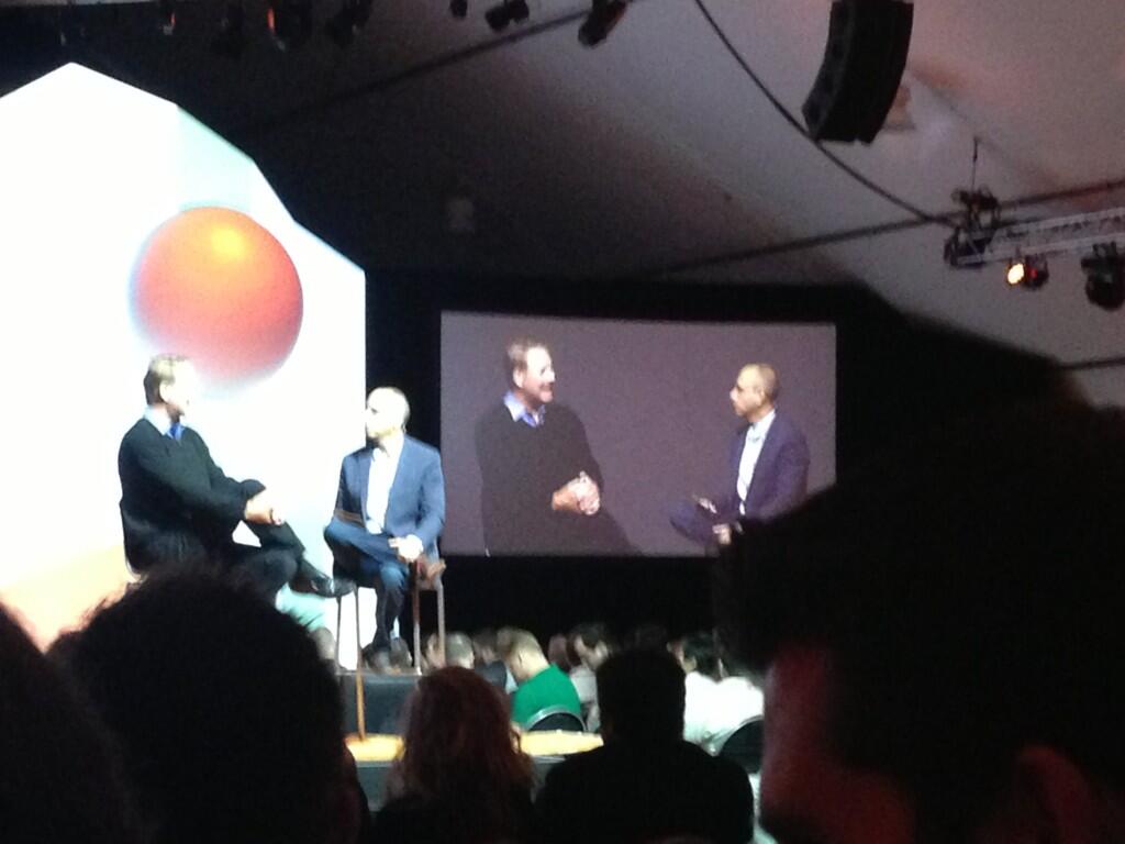 gsautereau: Roy and John Donahoe taillent une bavette #magentoimagine cc @GroupeSmile http://t.co/yuKniOAmKI