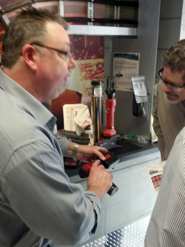 jfabcells's tweet image. @Panduit @PanduitIA #tooldemo #lovewhatyoudo #powerofpanduit