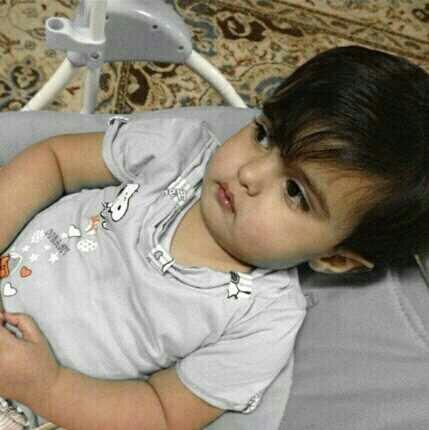 rafeefa11's tweet photo. اميرتي #رفيف_الجديعي مرهـ زعلانهـ هي واختهـ ايلاف وامهـ وابوهـ على حالة عزوزي #عبدالعزيز_الجديعي 
ادعوا لهـ http://t.co/ROVmAUSmA9