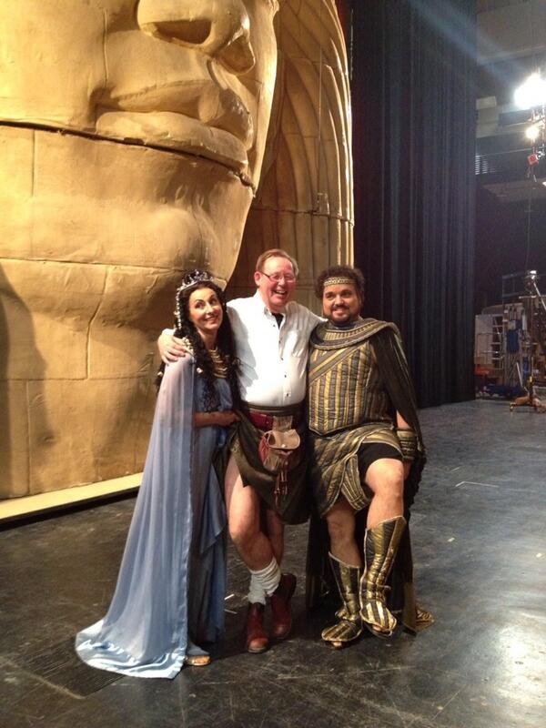 rkilts's tweet image. Having fun backstage #AIDA #ManitobaOpera